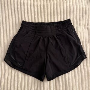 lululemon Hotty Hot High-Rise Lined Short 4"